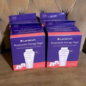 (4) 50 count Lansinoh Breastmilk Storage Bags